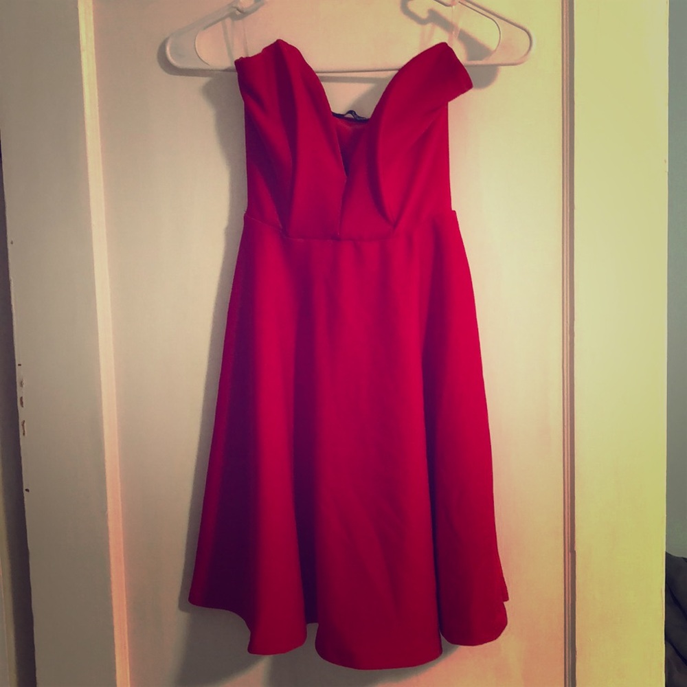 Lulus short red dress size small